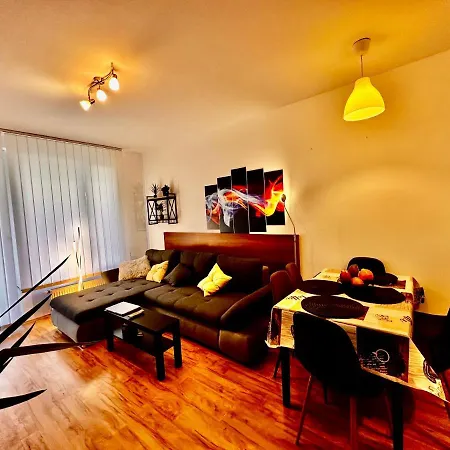 Zoe * Budapest