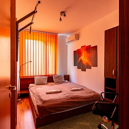 Zoe Apartment *