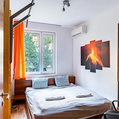Zoe Apartment
