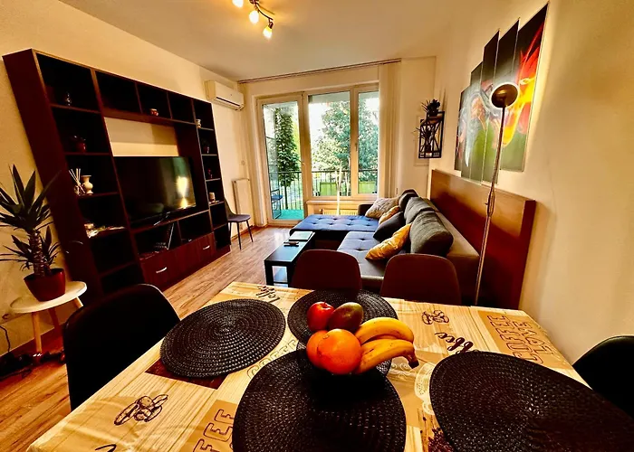 Zoe Apartman